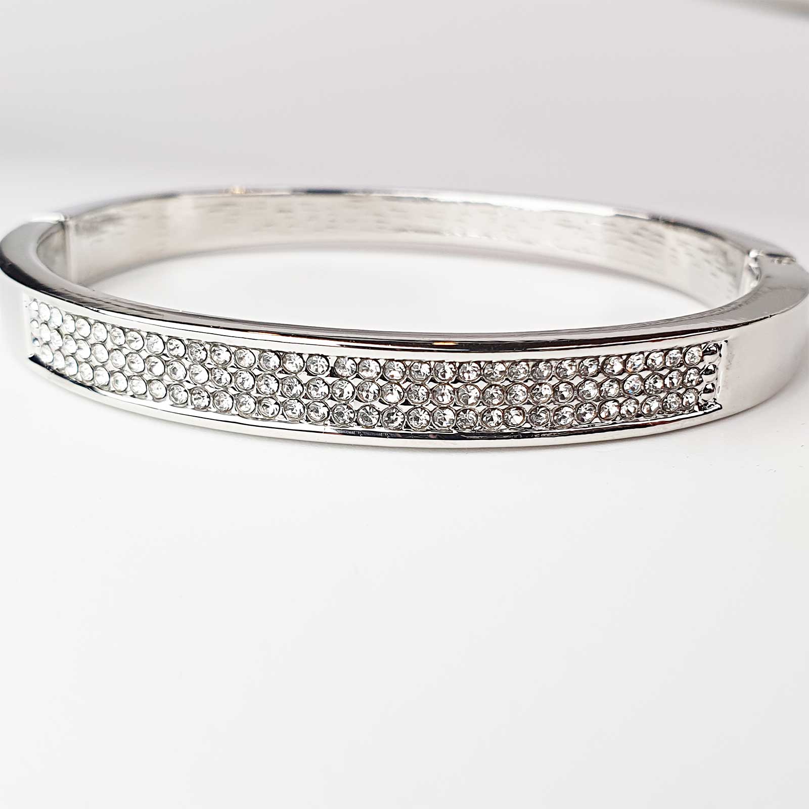 Silberner Damen armreif mit Zikonia