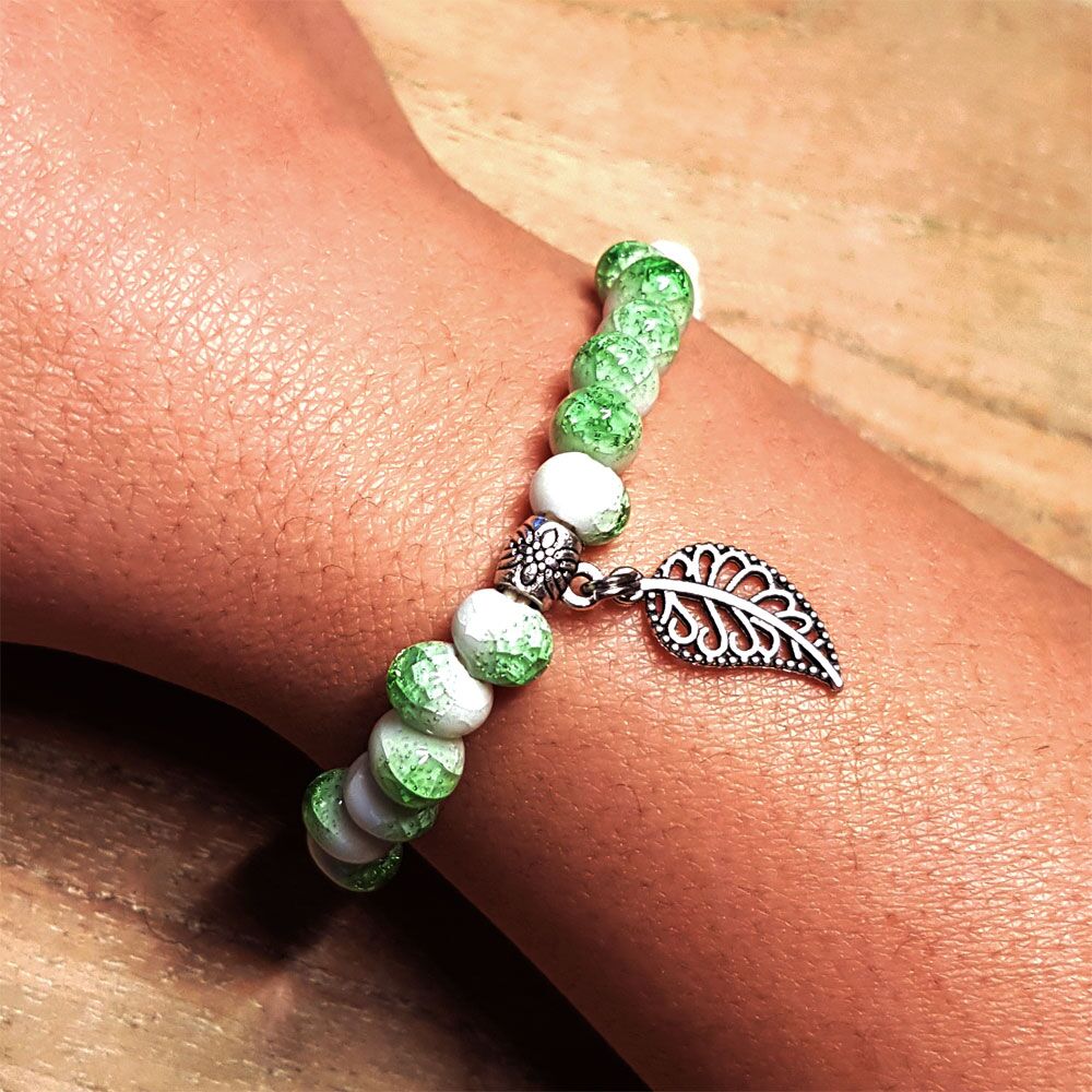 armband glasperlen blatt