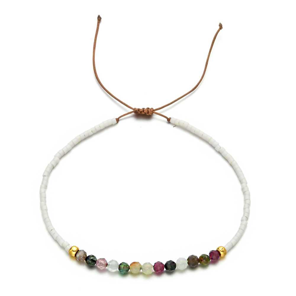 Weißes Miyuki Armband mit Quarzkristallen